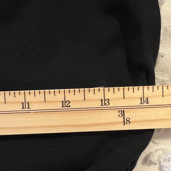 NWOT Reformation Lindy Knit Ruched Crop Top Black Sleeveless Size Medium - Picture 8 of 10